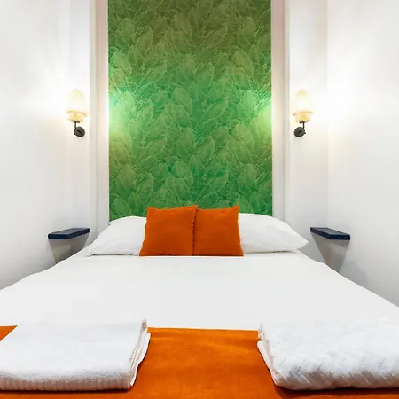 Modern Uniquely Designed Flat Andrassy Avenue And Oktogon Square Apartman