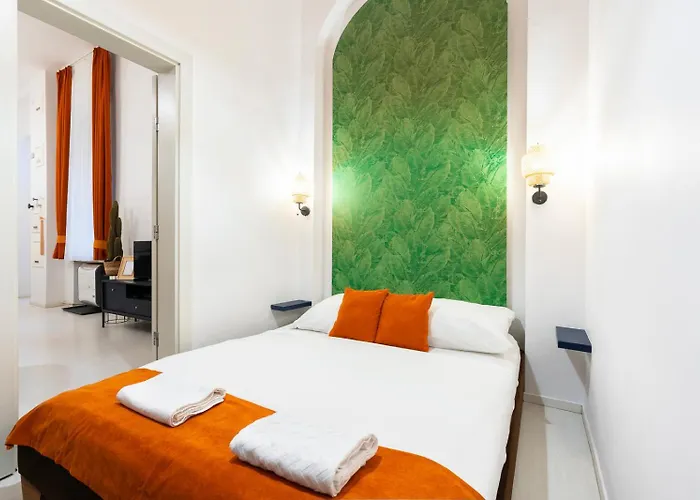 Apartament Modern Uniquely Designed Flat Andrassy Avenue And Oktogon Square Budapesta